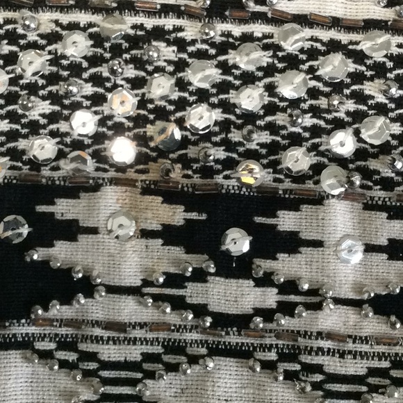 ❤️ UC Silver beaded & sequined VEST - Picture 6 of 7